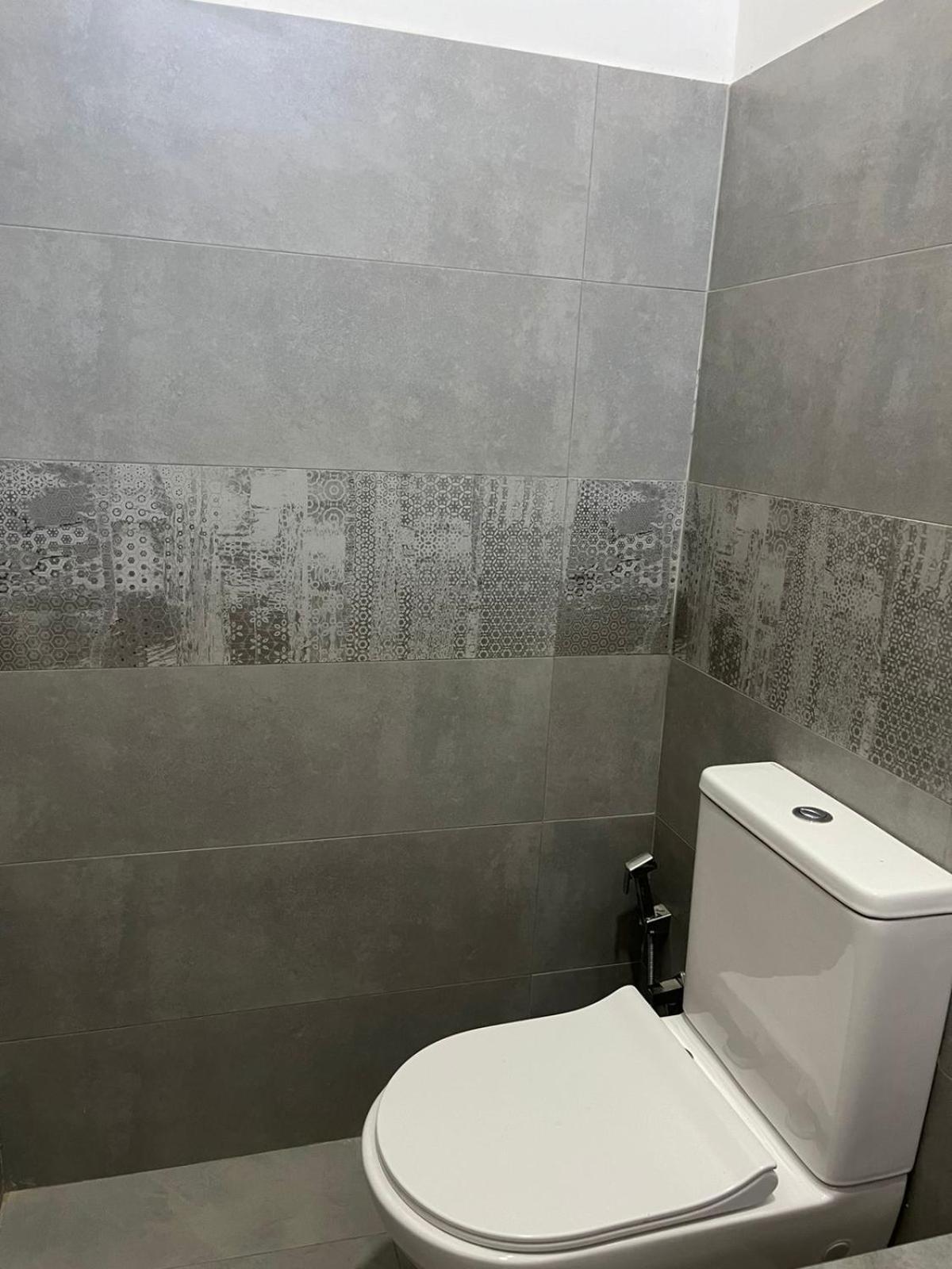 Bloom House Homestay 班德勒韦勒 外观 照片